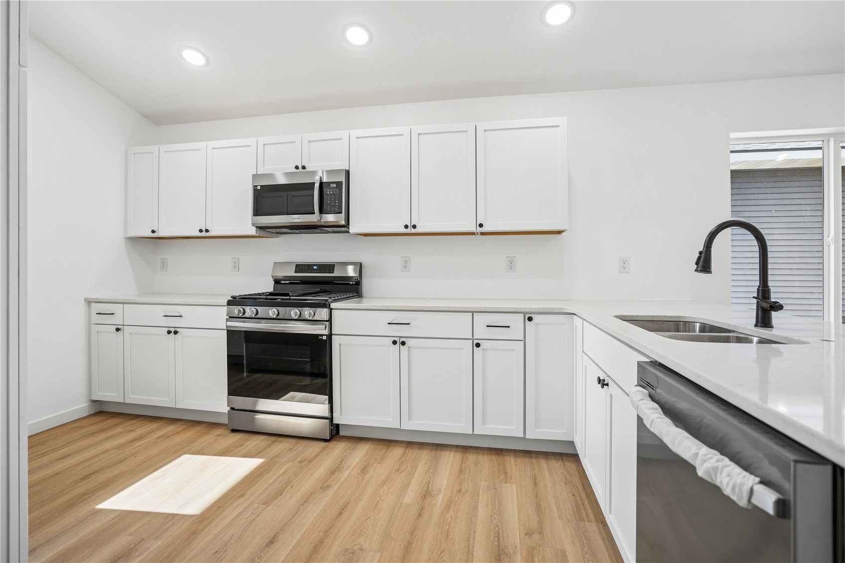 1415 Duncan Drive Muscatine IA 52761