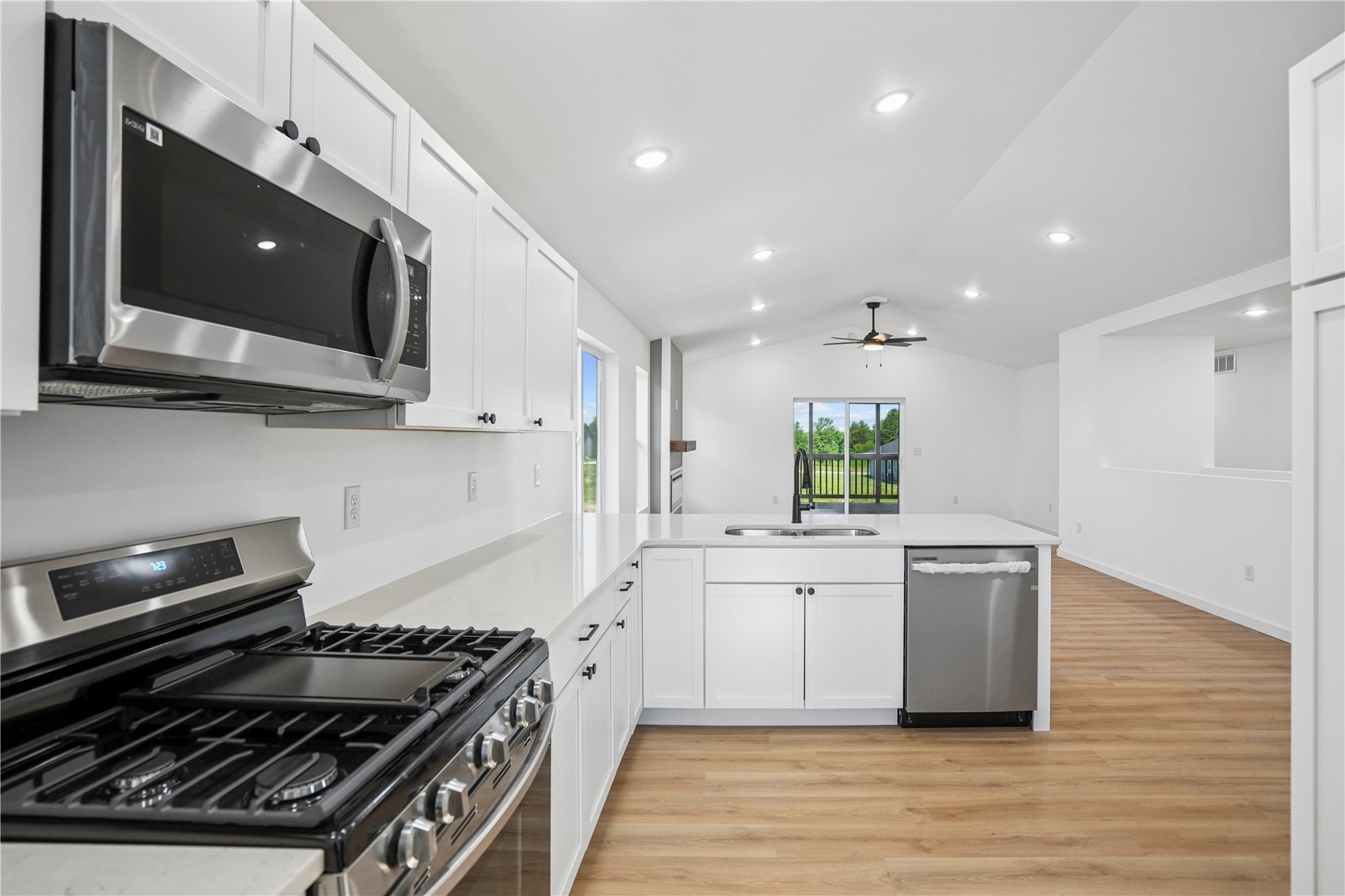 1415 Duncan Drive Muscatine IA 52761