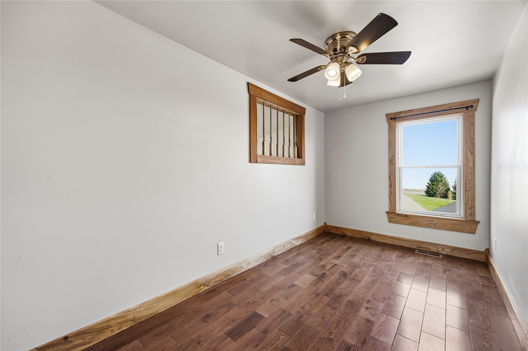 1252 240th Street Tipton IA 52772