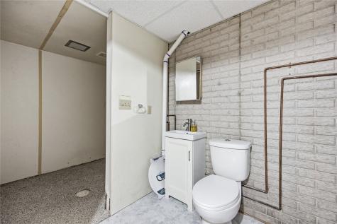 1252 240th Street Tipton IA 52772