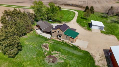 1252 240th Street Tipton IA 52772