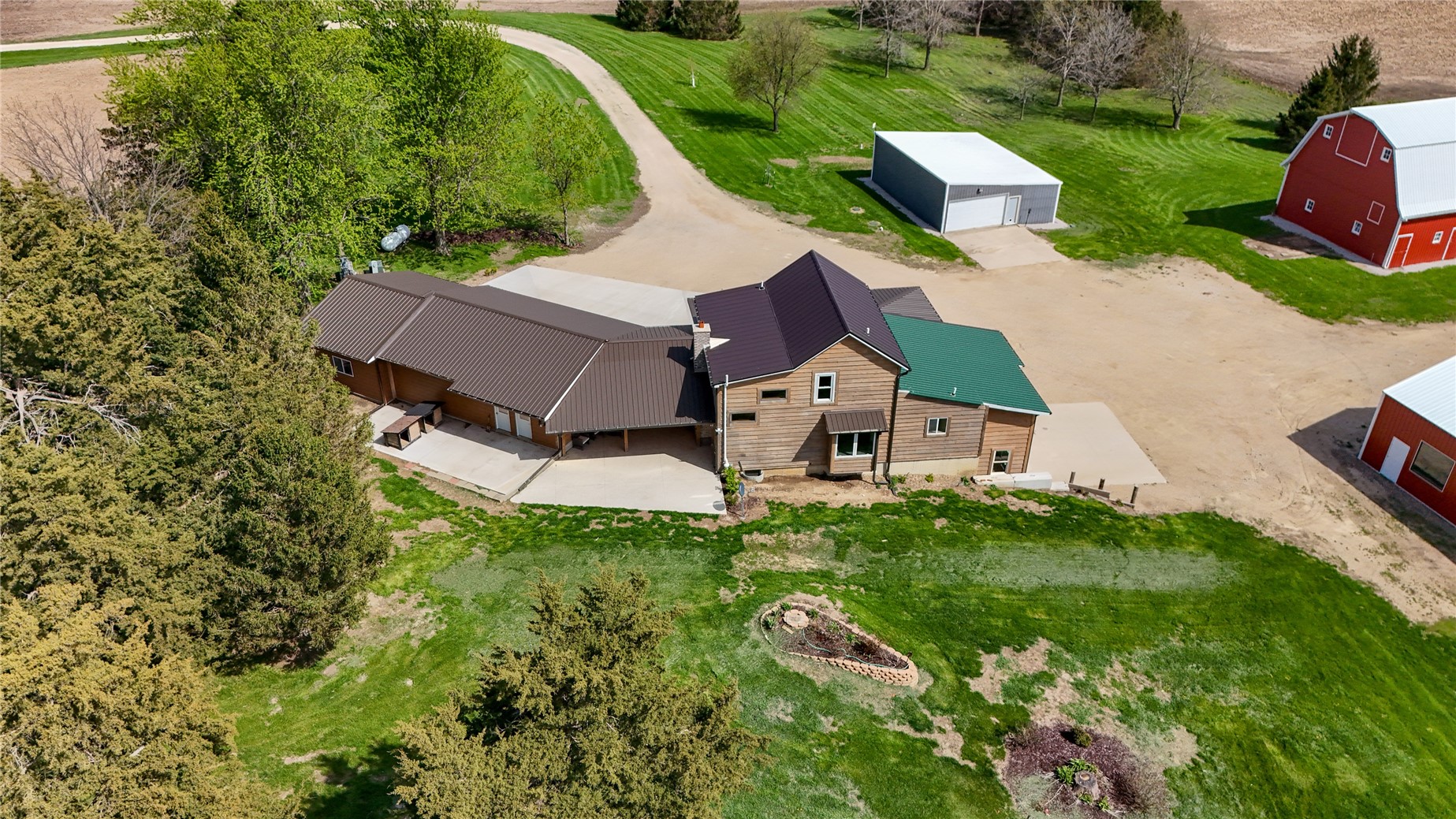1252 240th Street Tipton IA 52772