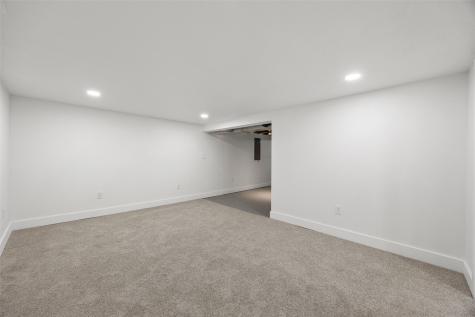 1715 8th Avenue SE Cedar Rapids IA 52403