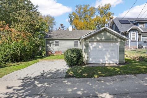 1715 8th Avenue SE Cedar Rapids IA 52403