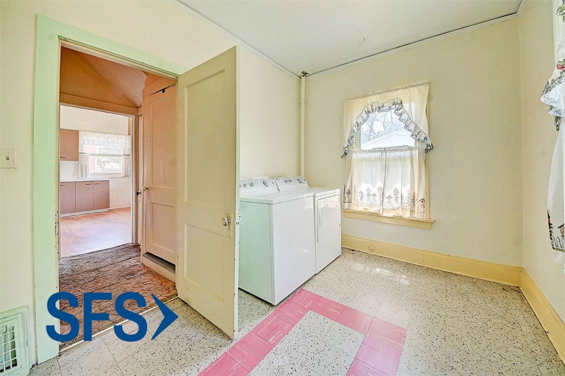 1543 7th Avenue SE Cedar Rapids IA 52403