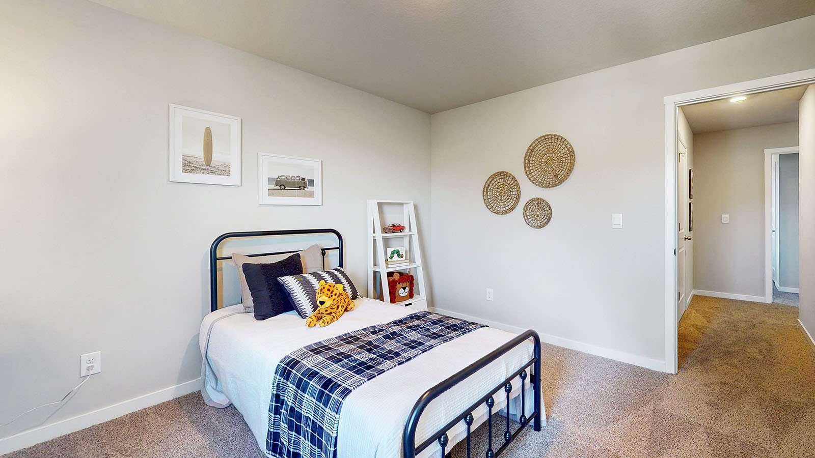 2770 Cecelia Drive Hiawatha IA 52233