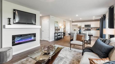 2770 Cecelia Drive Hiawatha IA 52233