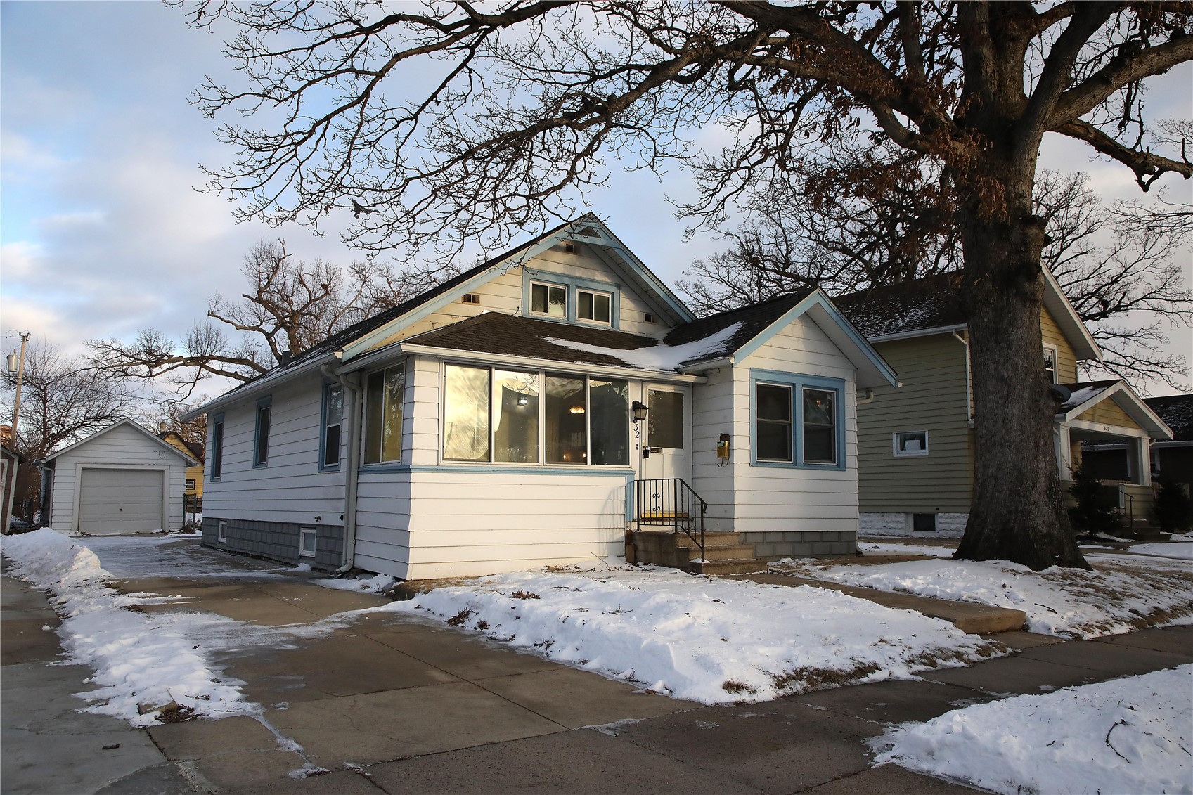 832 Daniels Street NE Cedar Rapids IA 52402