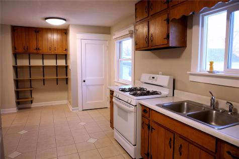 832 Daniels Street NE Cedar Rapids IA 52402