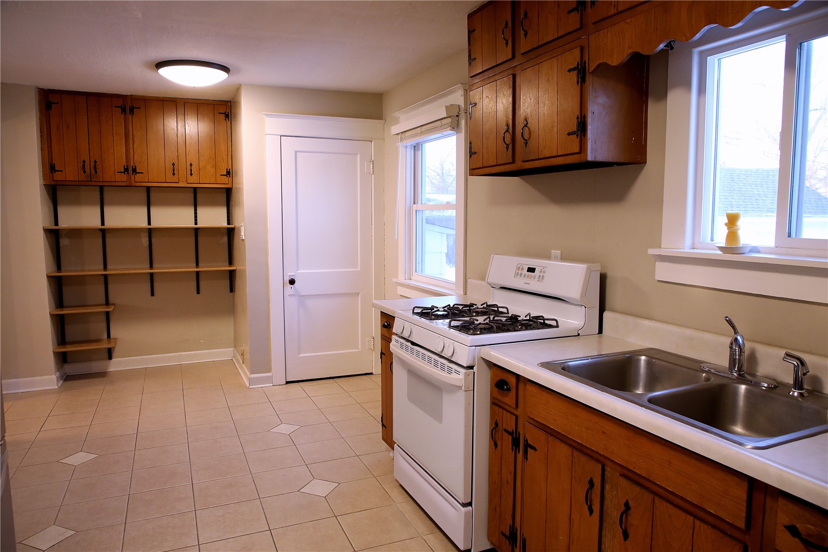 832 Daniels Street NE Cedar Rapids IA 52402