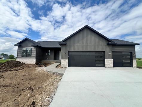 547 Davis Drive NE Mt Vernon IA 52314