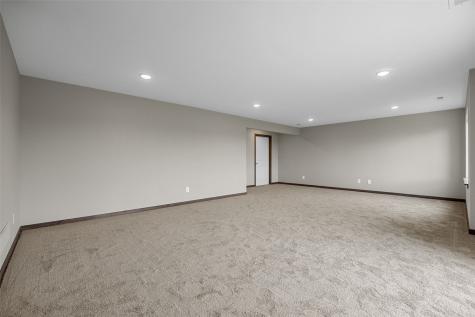 547 Davis Drive NE Mt Vernon IA 52314