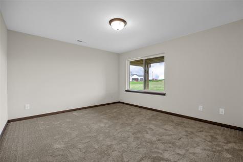 547 Davis Drive NE Mt Vernon IA 52314