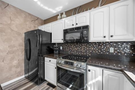 2055 Newcastle Road Marion IA 52302