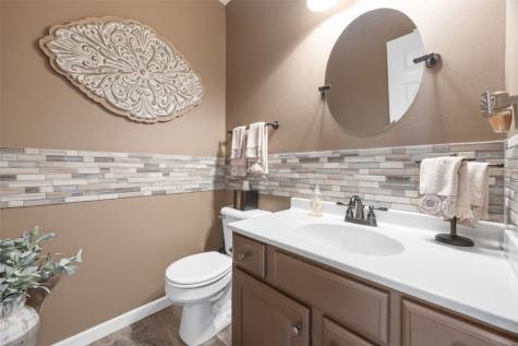 2055 Newcastle Road Marion IA 52302
