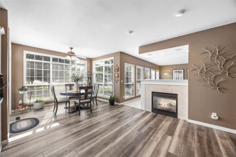 2055 Newcastle Road Marion IA 52302