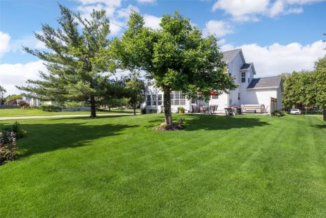 2055 Newcastle Road Marion IA 52302