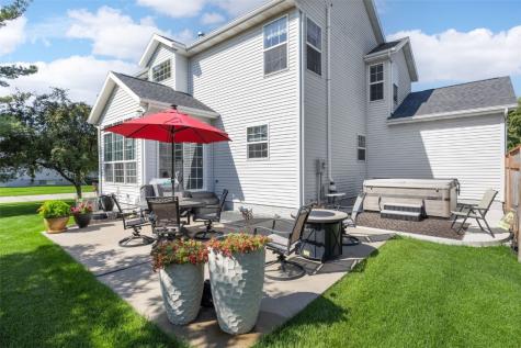 2055 Newcastle Road Marion IA 52302