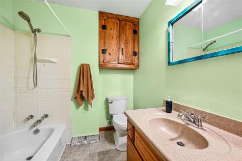 125 Leroy Street SW Cedar Rapids IA 52404