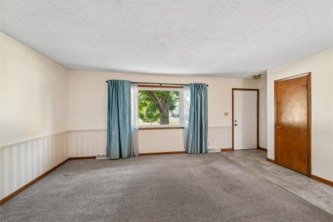 125 Leroy Street SW Cedar Rapids IA 52404