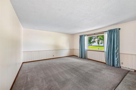 125 Leroy Street SW Cedar Rapids IA 52404