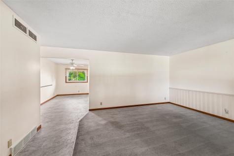 125 Leroy Street SW Cedar Rapids IA 52404