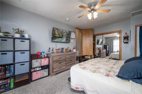 1675 9th Street NW Cedar Rapids IA 52405