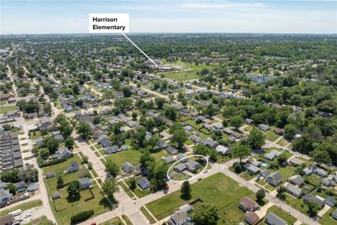 1675 9th Street NW Cedar Rapids IA 52405