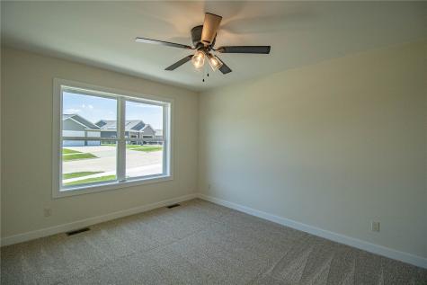 698 Wild Pine Court Springville IA 52336