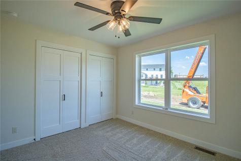 698 Wild Pine Court Springville IA 52336