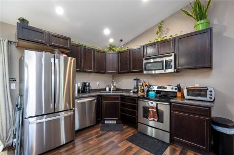 2520 Shaman Avenue SW Cedar Rapids IA 52404