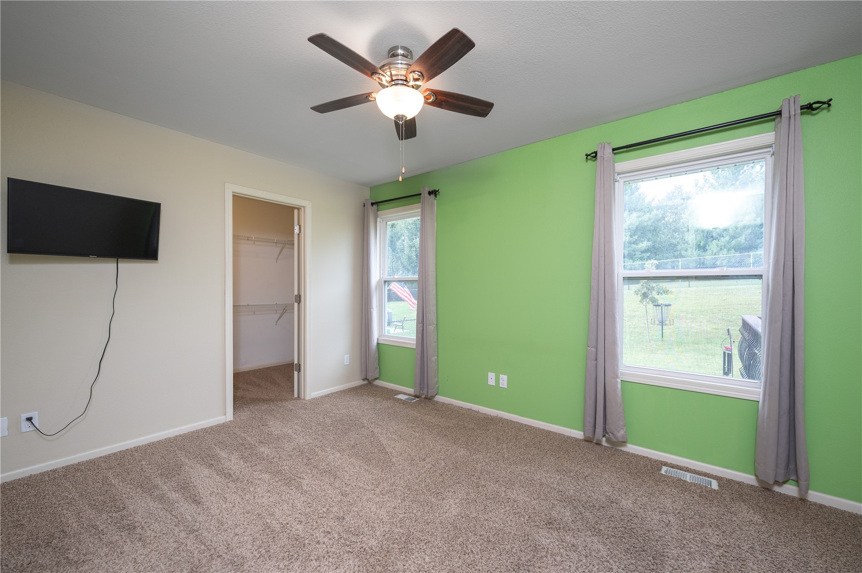 2520 Shaman Avenue SW Cedar Rapids IA 52404