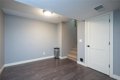 2520 Shaman Avenue SW Cedar Rapids IA 52404