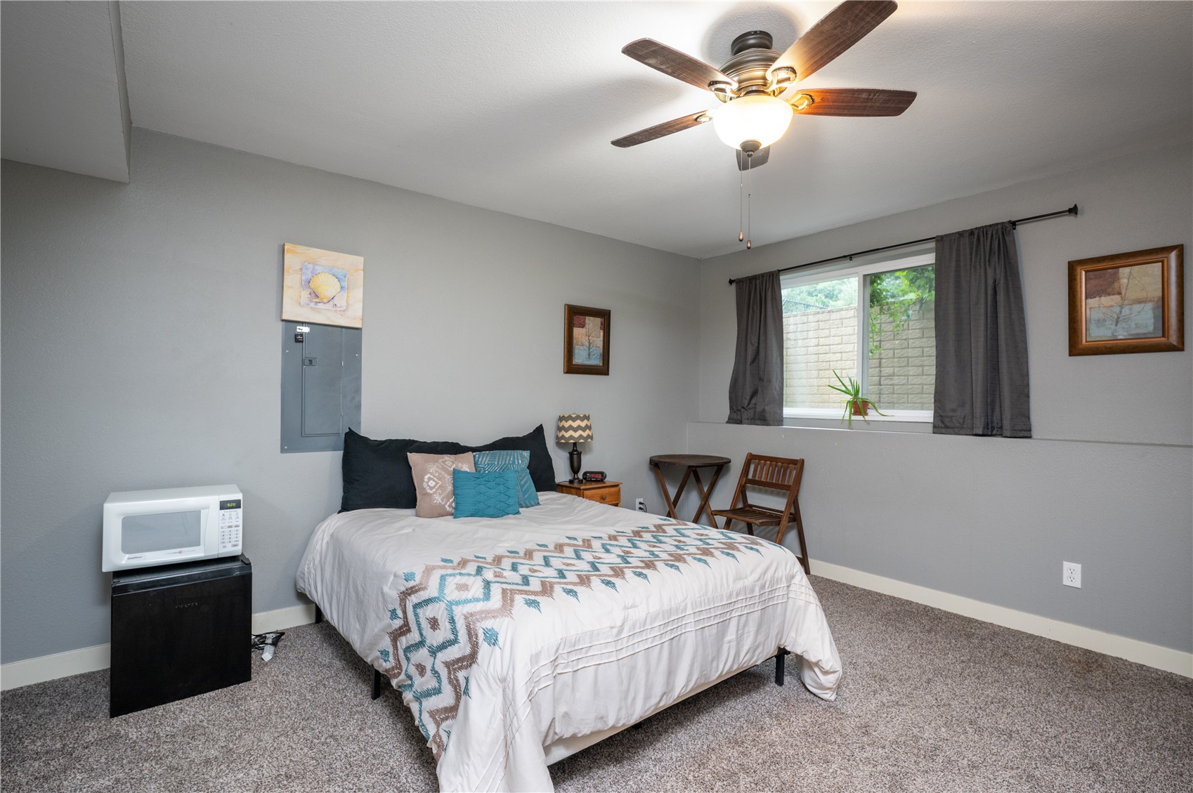 2520 Shaman Avenue SW Cedar Rapids IA 52404