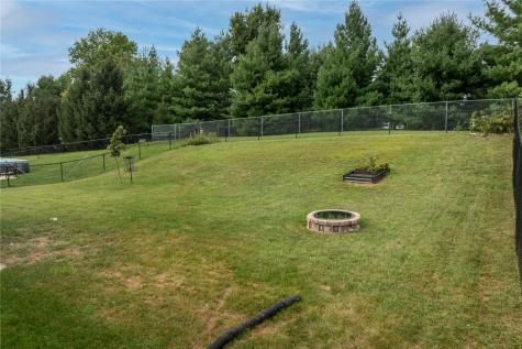 2520 Shaman Avenue SW Cedar Rapids IA 52404