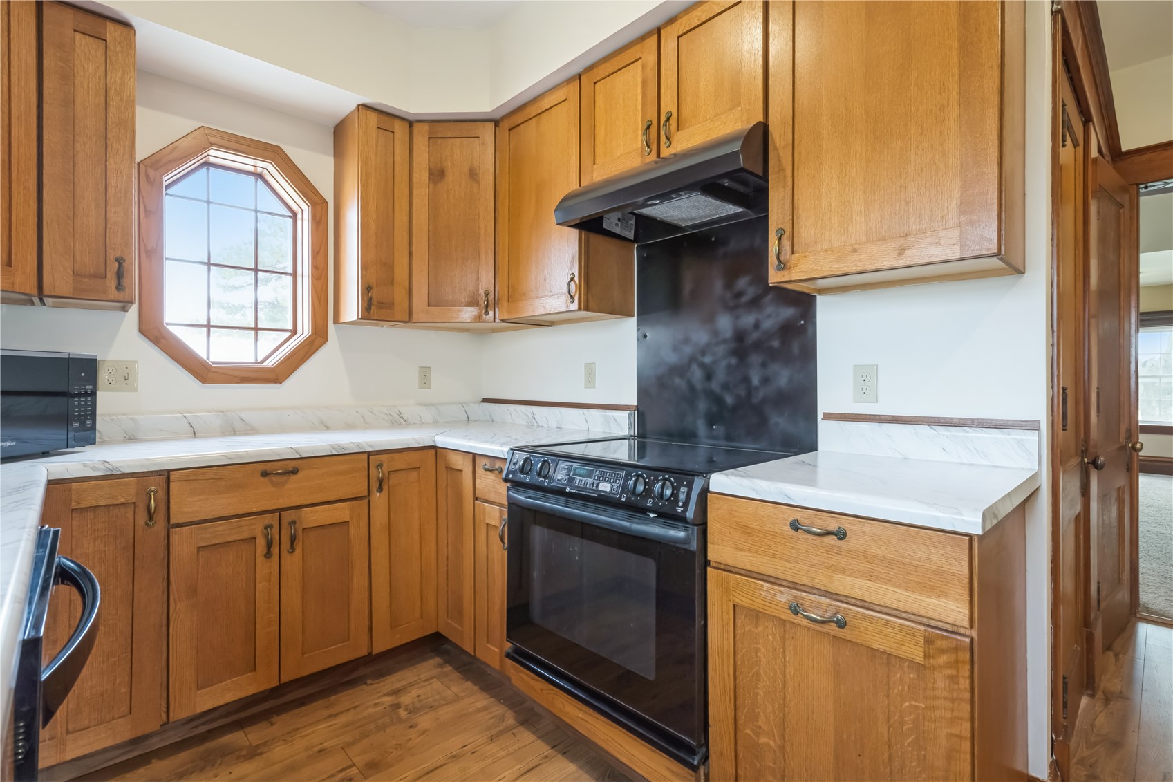 4145 Grubbs Creek Road Center Point IA 52213