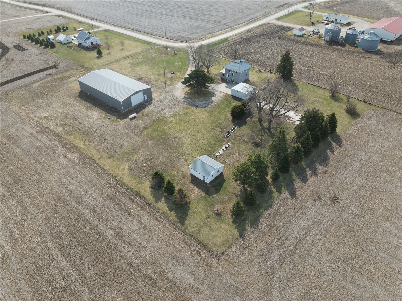 4145 Grubbs Creek Road Center Point IA 52213