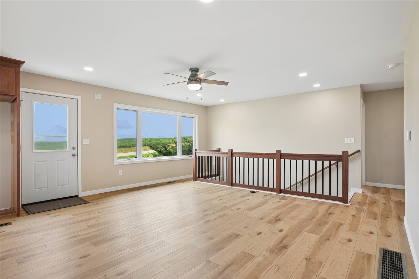 1506 Horn Road Mt Vernon IA 52314
