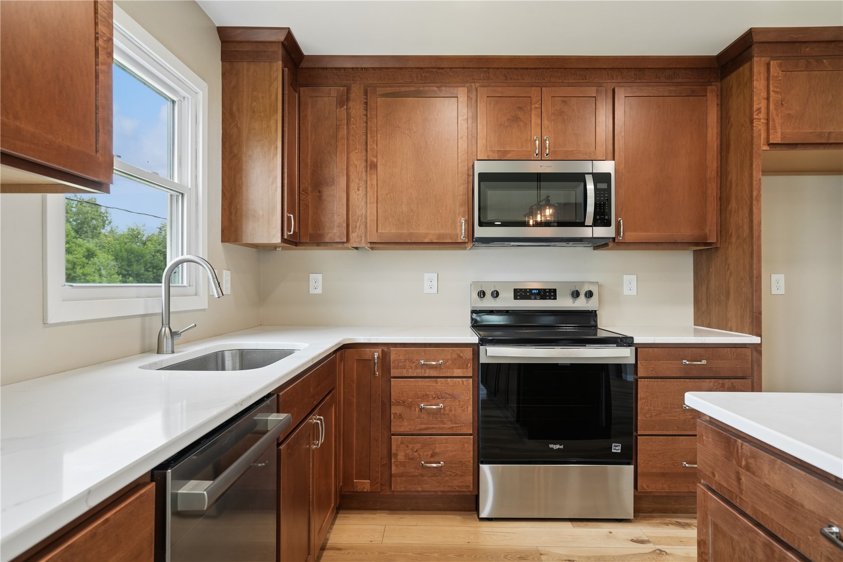 1506 Horn Road Mt Vernon IA 52314
