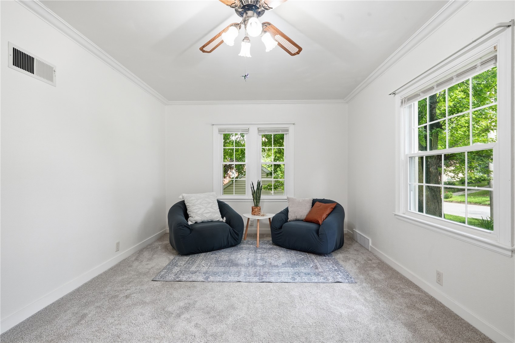 305 E Cedar Street Anamosa IA 52205