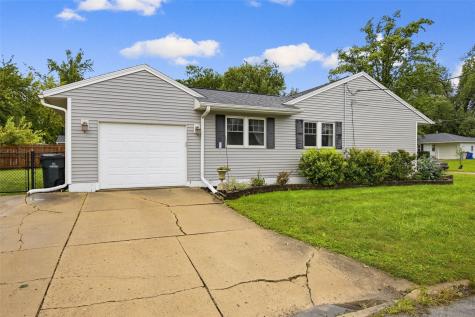 634 Grant Wood Drive SE Cedar Rapids IA 52403