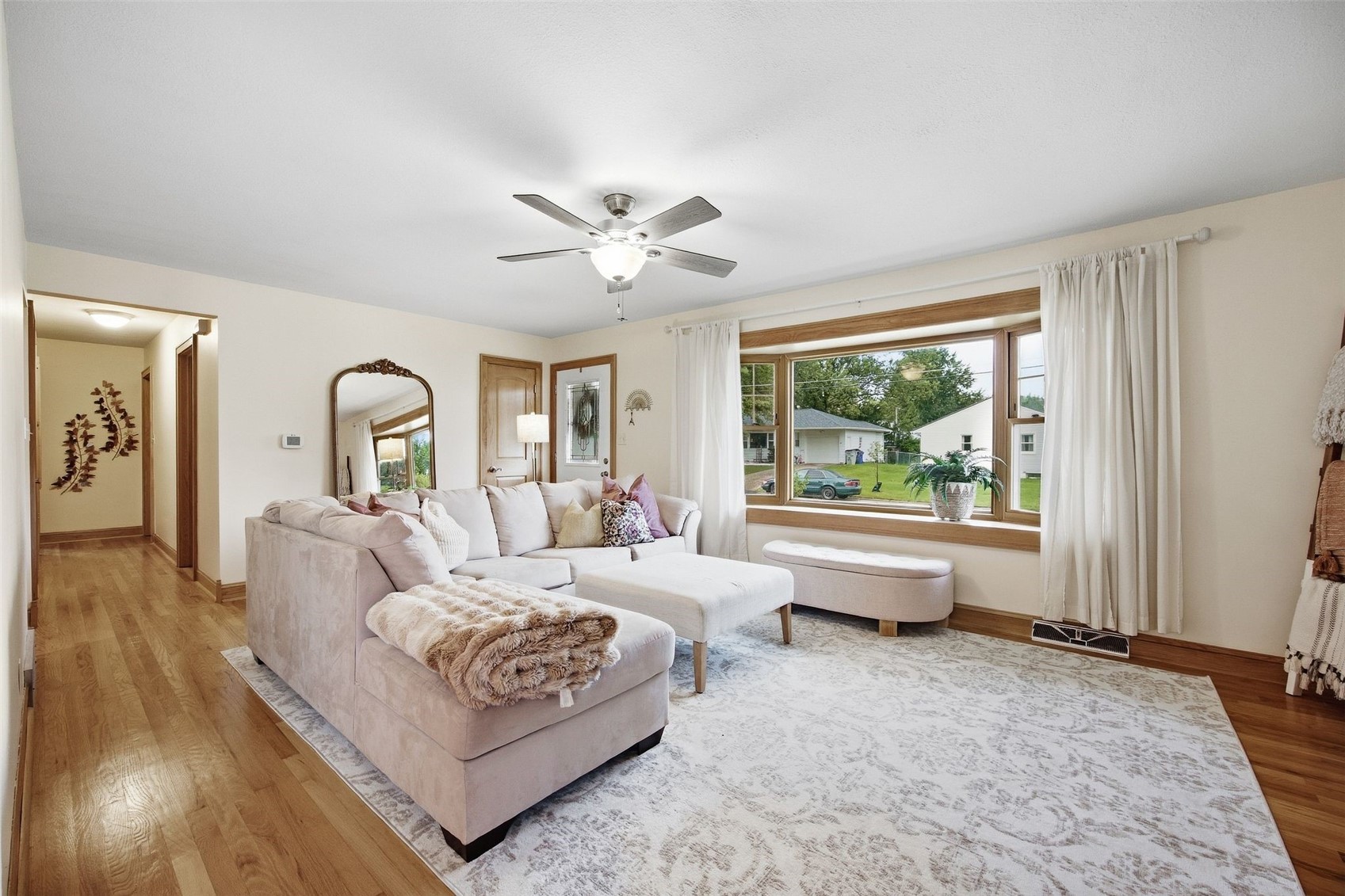 634 Grant Wood Drive SE Cedar Rapids IA 52403