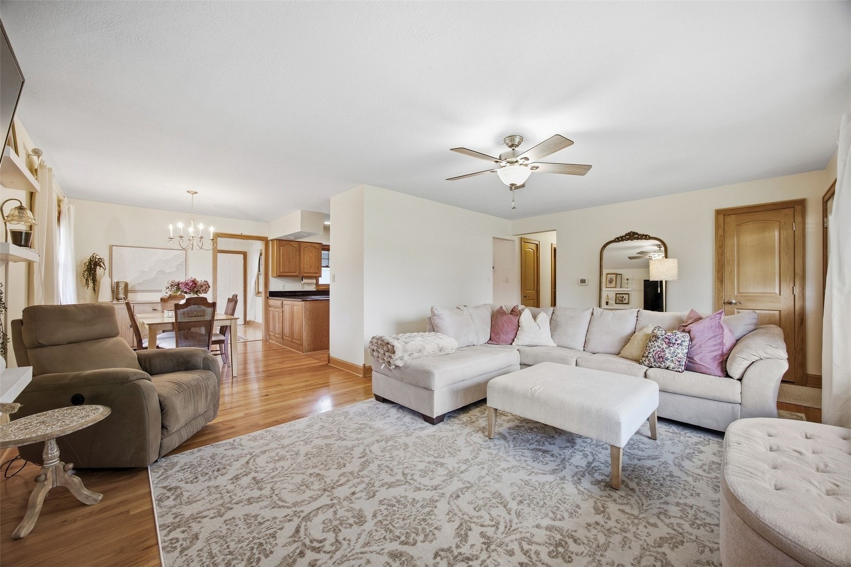634 Grant Wood Drive SE Cedar Rapids IA 52403