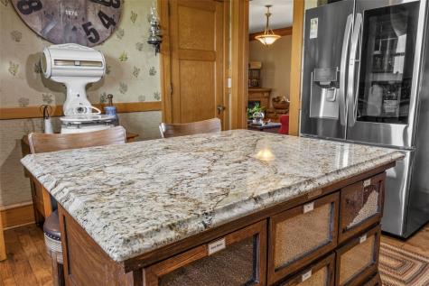 6453 31st Avenue Shellsburg IA 52332