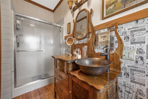 6453 31st Avenue Shellsburg IA 52332
