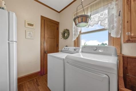 6453 31st Avenue Shellsburg IA 52332