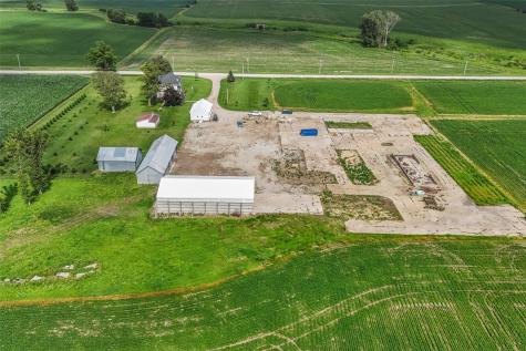 6453 31st Avenue Shellsburg IA 52332