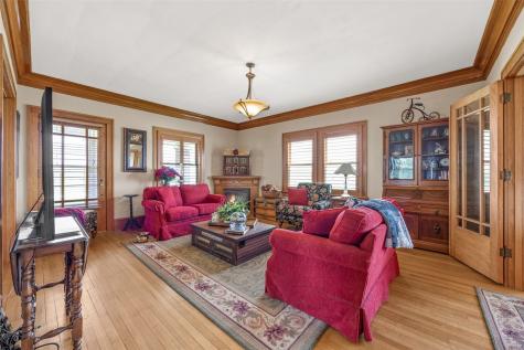 6453 31st Avenue Shellsburg IA 52332