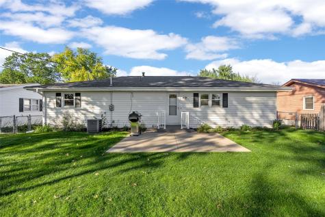 1355 Mcgowan Boulevard Marion IA 52302