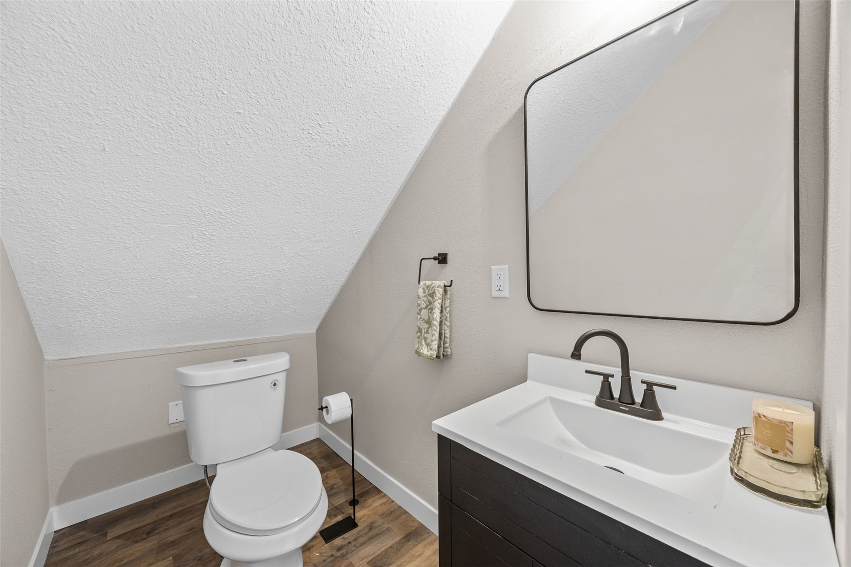 1106 9th Street SE Cedar Rapids IA 52401